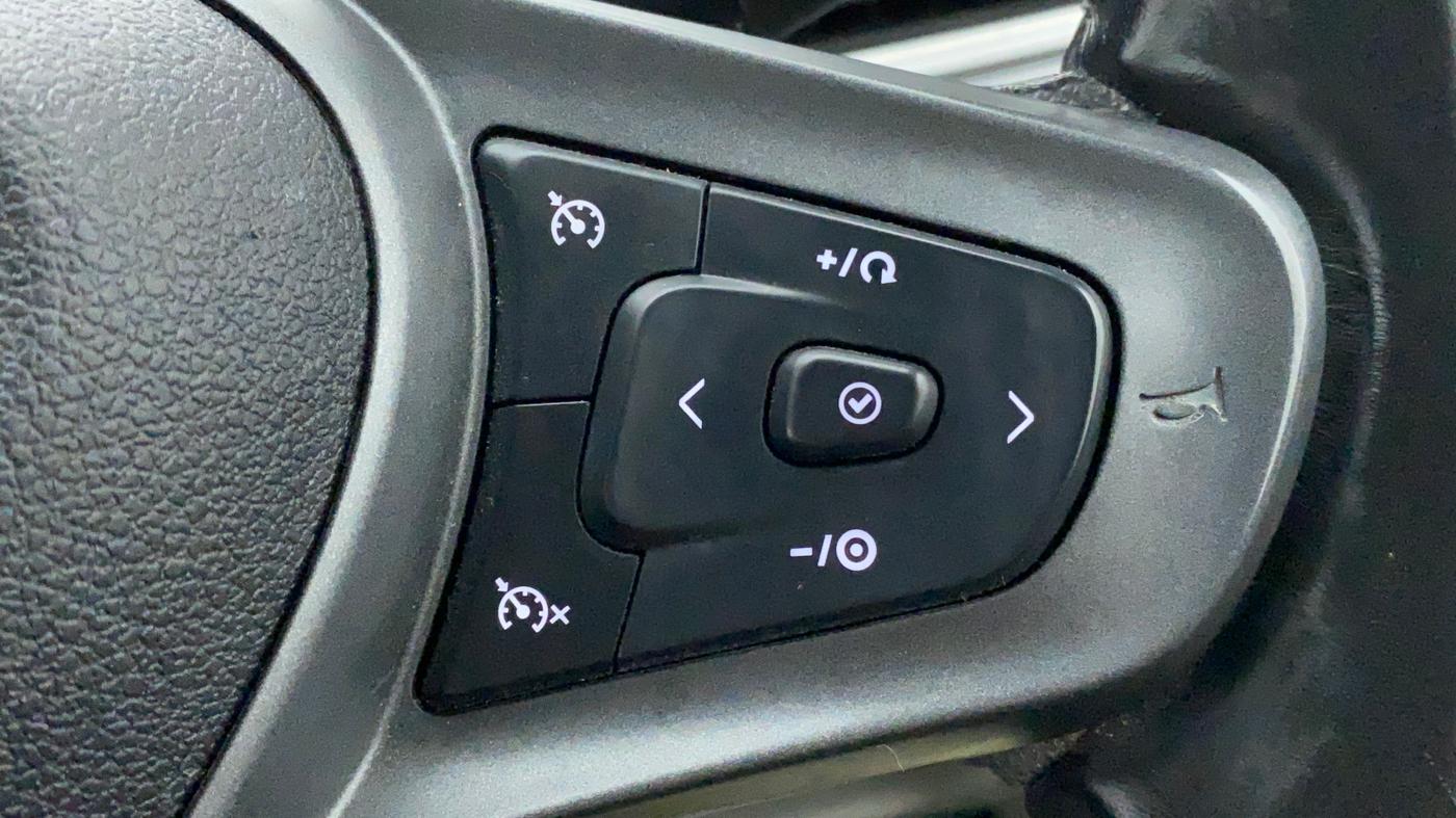 2021 Tata ALTROZ XZ PLUS I-TURBO PETROL, Petrol, Manual, 5,919 km, Adaptive Cruise Control