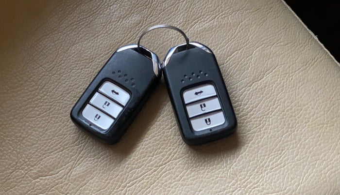 2018 Honda City 1.5L I-VTE V CVT, Petrol, Automatic, 74,829 km, Key Close Up