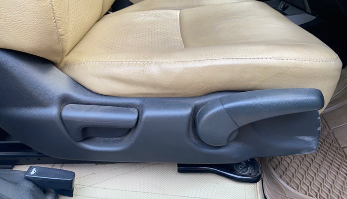 2018 Honda City 1.5L I-VTE V CVT, Petrol, Automatic, 74,829 km, Driver Side Adjustment Panel