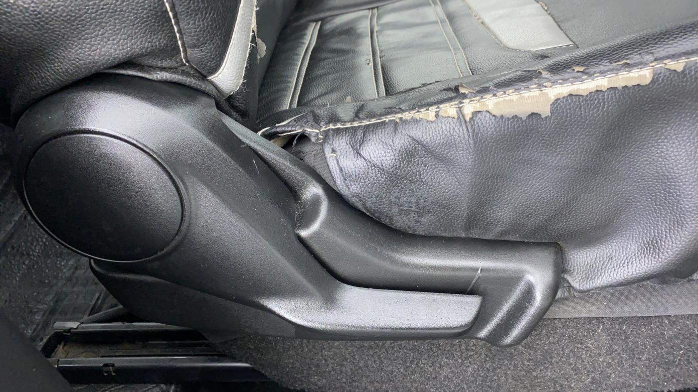 2019 Maruti IGNIS DELTA 1.2 K12, Petrol, Manual, 34,270 km, Driver Side Adjustment Panel
