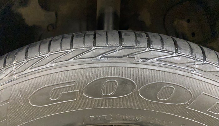 2023 Tata NEXON XZA PLUS PETROL DARK EDITION, Petrol, Automatic, 69,004 km, Right Rear Tyre Tread