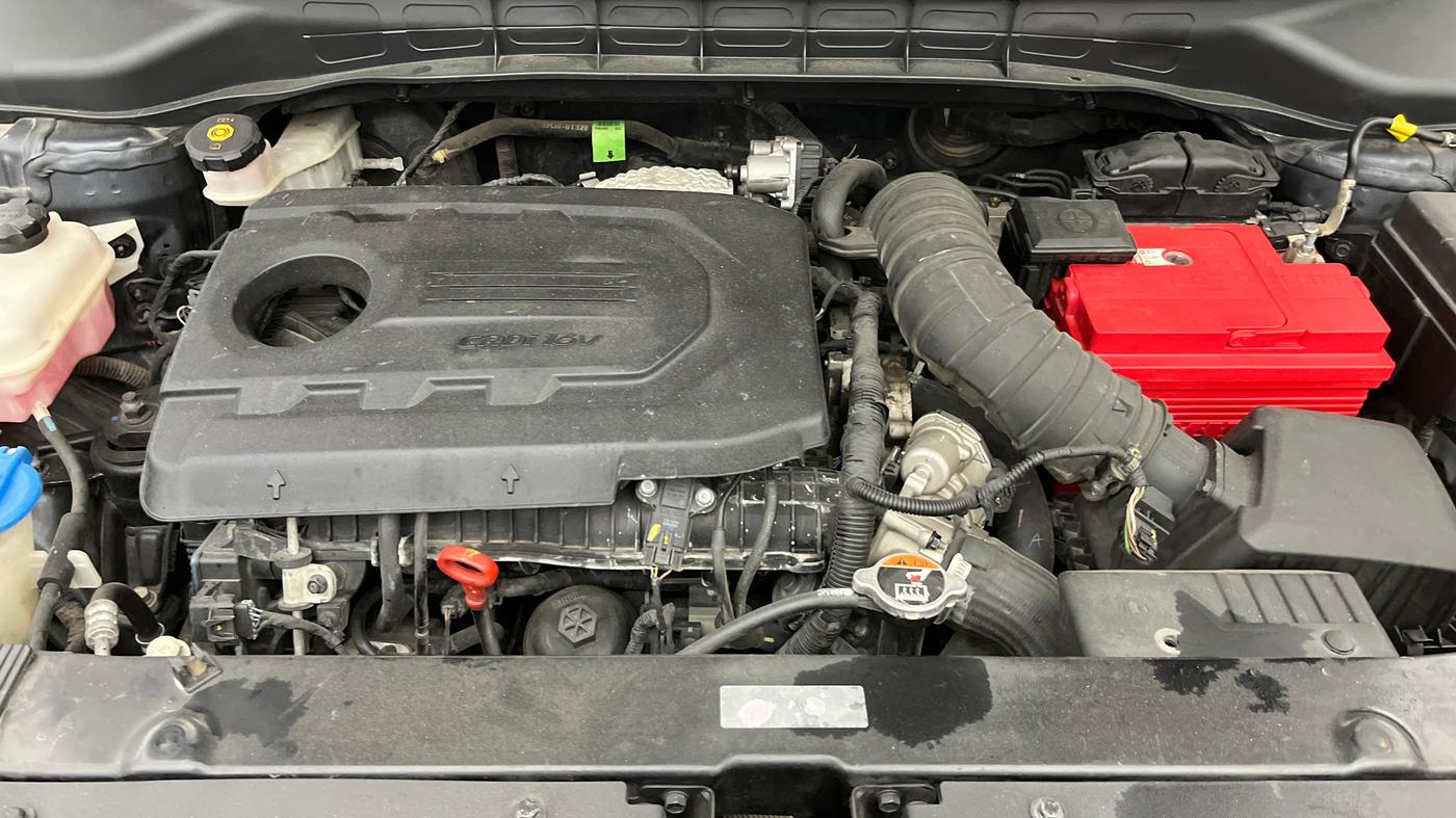 2022 KIA CARENS LUXURY PLUS 1.5 DIESEL AT 7 STR, Diesel, Automatic, 77,510 km, Engine View