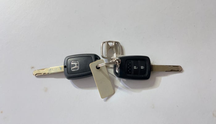 2016 Honda City 1.5L I-VTEC SV, Petrol, Manual, 50,361 km, Key Close Up