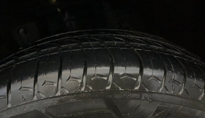 2016 Honda City 1.5L I-VTEC SV, Petrol, Manual, 50,361 km, Left Front Tyre Tread