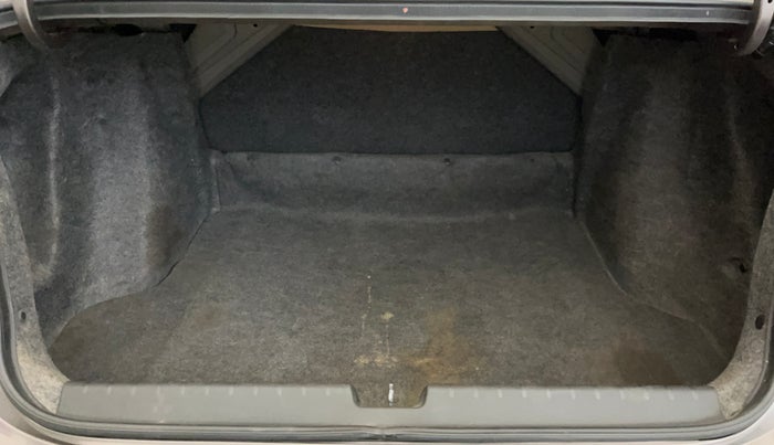 2016 Honda City 1.5L I-VTEC SV, Petrol, Manual, 50,361 km, Boot Inside