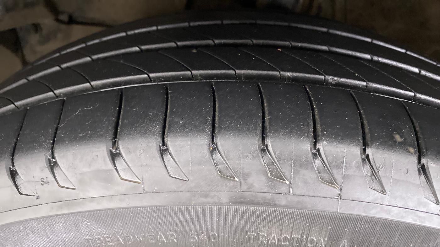 2018 Honda WR-V 1.5 i-DTEC VX MT, Diesel, Manual, 43,900 km, Left Front Tyre Tread