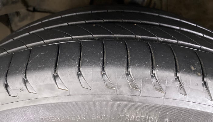 2018 Honda WR-V 1.5 i-DTEC VX MT, Diesel, Manual, 43,900 km, Left Front Tyre Tread