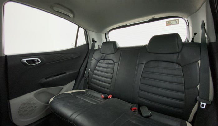 2021 Hyundai GRAND I10 NIOS SPORTZ 1.2 KAPPA VTVT CNG, CNG, Manual, 27,116 km, Right Side Rear Door Cabin