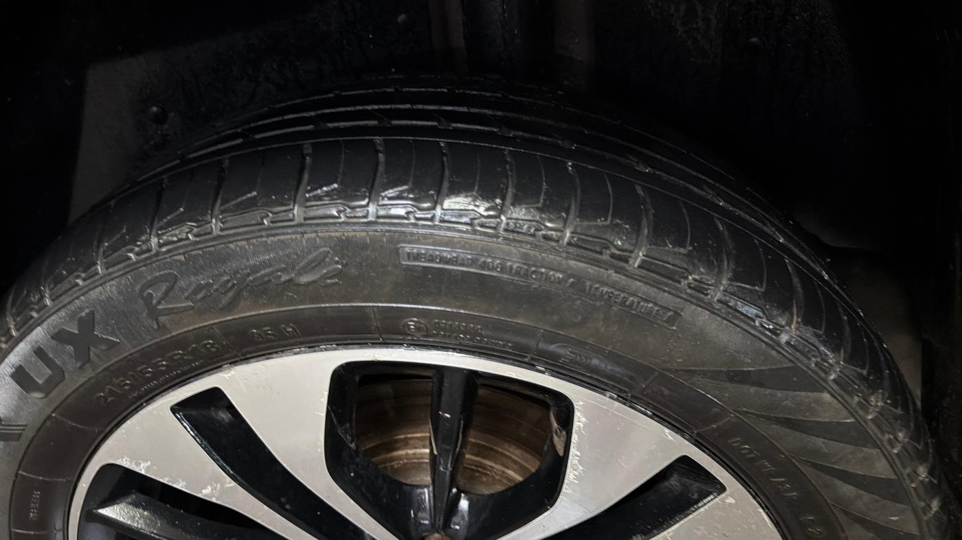 2021 MG HECTOR PLUS SHARP 2.0 DIESEL TURBO MT 6-STR, Diesel, Manual, 66,444 km, Left Rear Tyre Tread