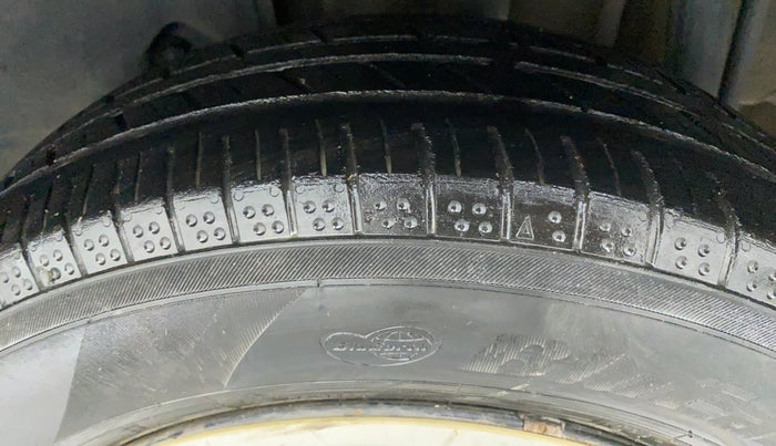2017 Tata Tiago XT 1.2 REVOTRON, Petrol, Manual, 87,978 km, Left Rear Tyre Tread