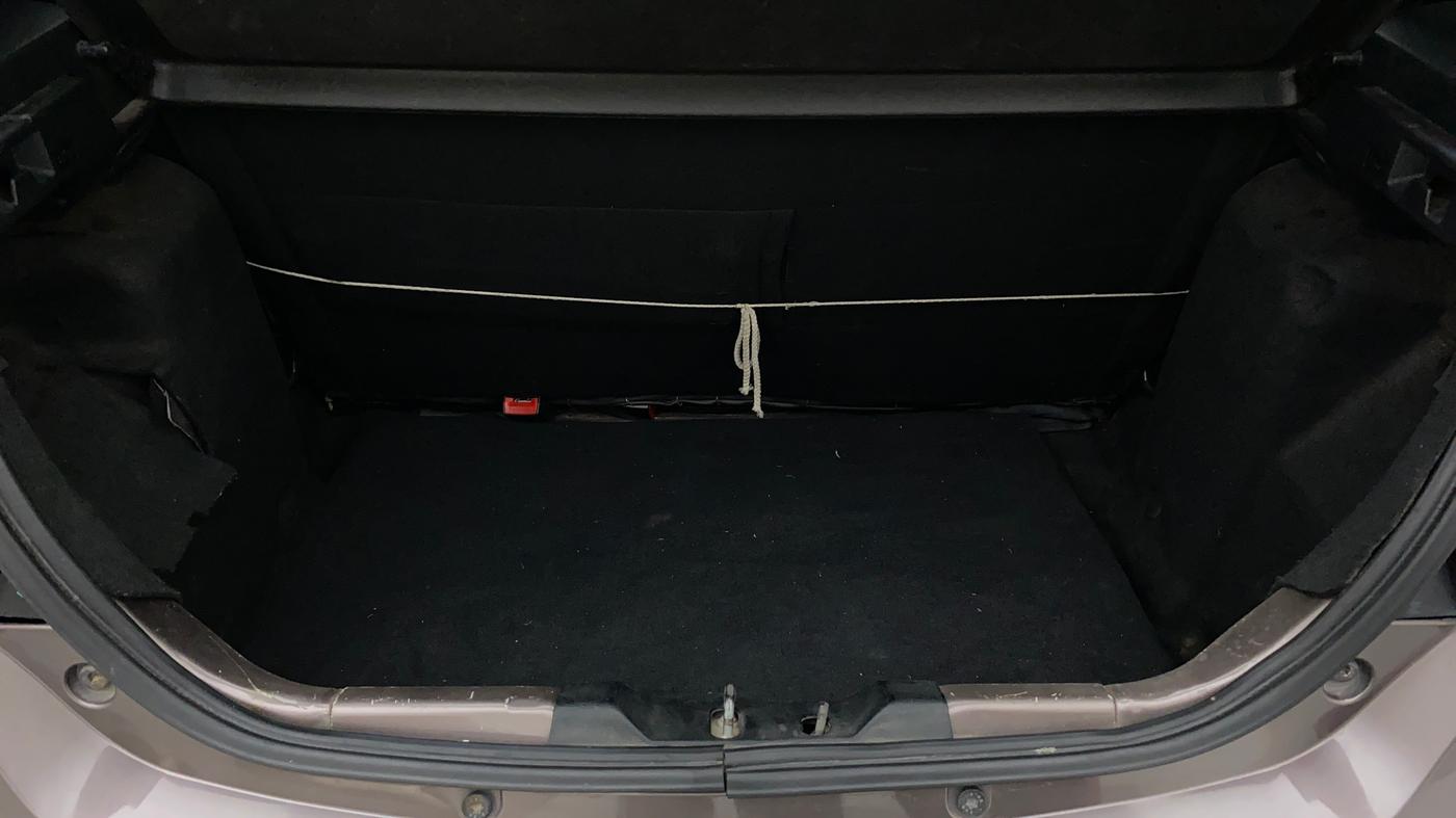2017 Tata Tiago XT 1.2 REVOTRON, Petrol, Manual, 87,978 km, Boot Inside