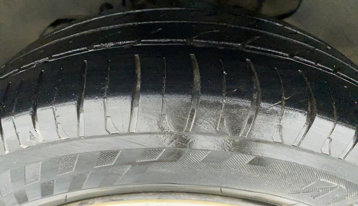 2017 Tata Tiago XT 1.2 REVOTRON, Petrol, Manual, 87,978 km, Left Front Tyre Tread