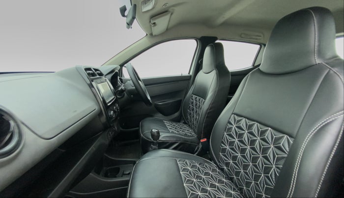2018 Renault Kwid 1.0 RXT Opt, Petrol, Manual, 81,825 km, Right Side Front Door Cabin