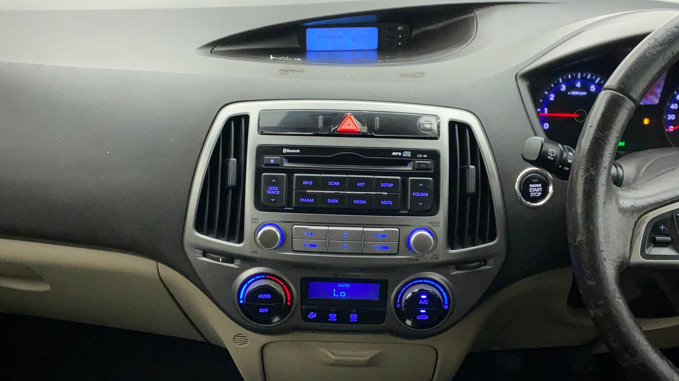 2012 Hyundai i20 ASTA 1.2, CNG, Manual, 66,935 km, Air Conditioner