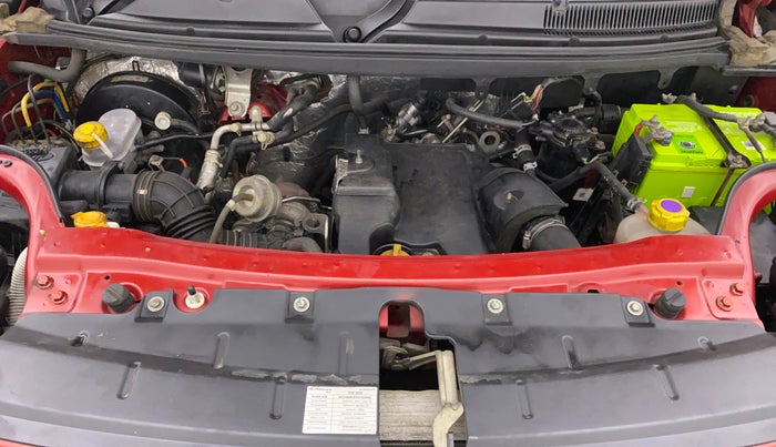 2016 Mahindra TUV300 T6, Diesel, Manual, 67,531 km, Open Bonet