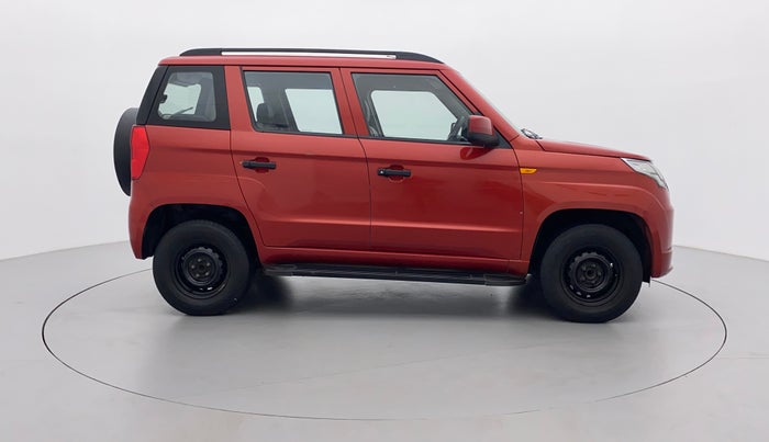 2016 Mahindra TUV300 T6, Diesel, Manual, 67,531 km, Right Side View
