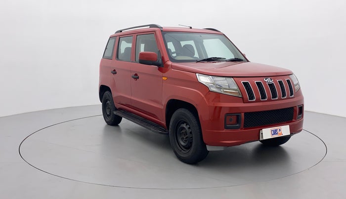 2016 Mahindra TUV300 T6, Diesel, Manual, 67,531 km, Right Front Diagonal