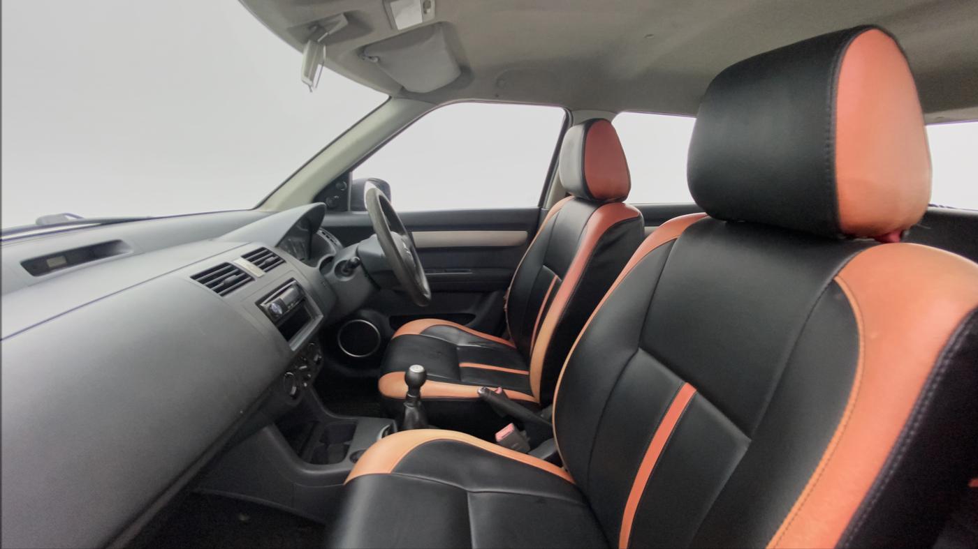 2011 Maruti Swift VDI ABS, Diesel, Manual, 91,007 km, Right Side Front Door Cabin
