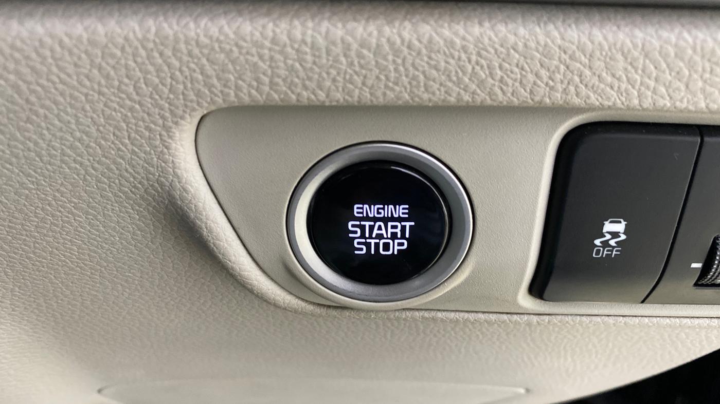 2023 KIA CARENS PRESTIGE PLUS 1.4 PETROL 7 STR, Petrol, Manual, 40,101 km, Keyless Start/ Stop Button