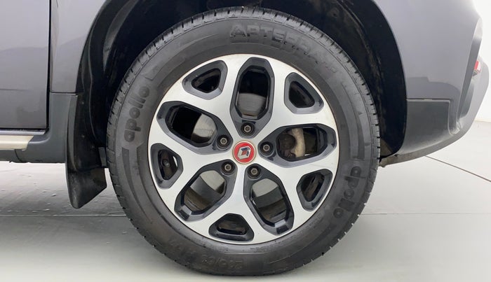 2021 Renault Duster RXZ CVT 1.3 TURBO, Petrol, Automatic, 9,885 km, Right Front Wheel