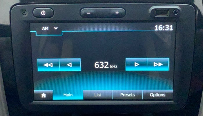 2021 Renault Duster RXZ CVT 1.3 TURBO, Petrol, Automatic, 9,885 km, Infotainment System