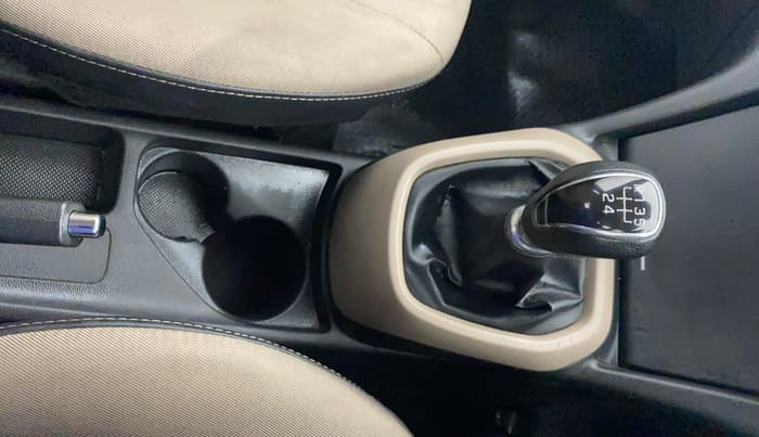2014 Hyundai Xcent S 1.1 CRDI (O), Diesel, Manual, 83,891 km, Gear Lever