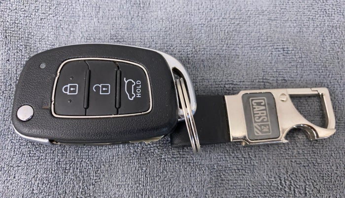 2021 Hyundai NEW I20 MAGNA 1.2 MT, Petrol, Manual, 18,141 km, Key Close Up