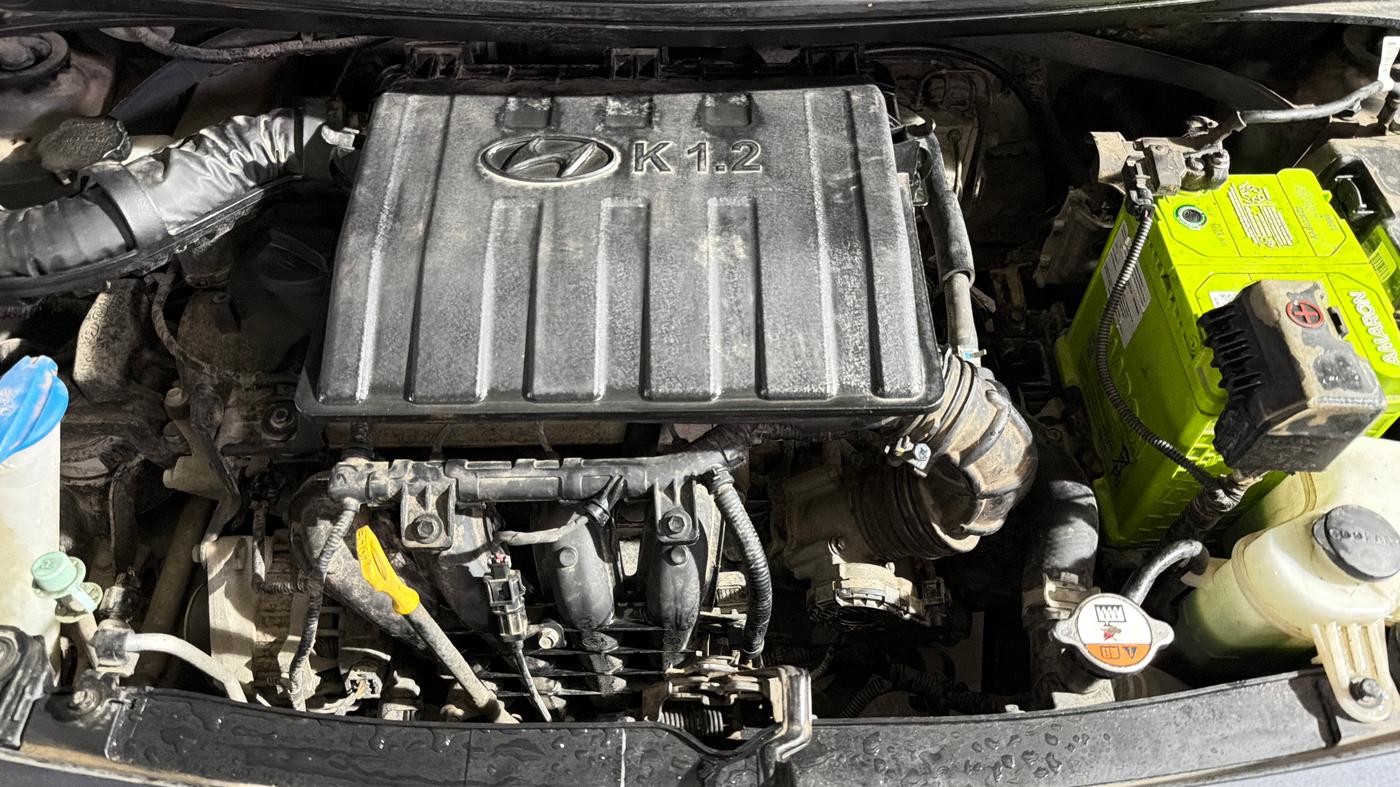 2019 Hyundai Grand i10 SPORTZ 1.2 KAPPA VTVT, Petrol, Manual, 35,872 km, Engine View
