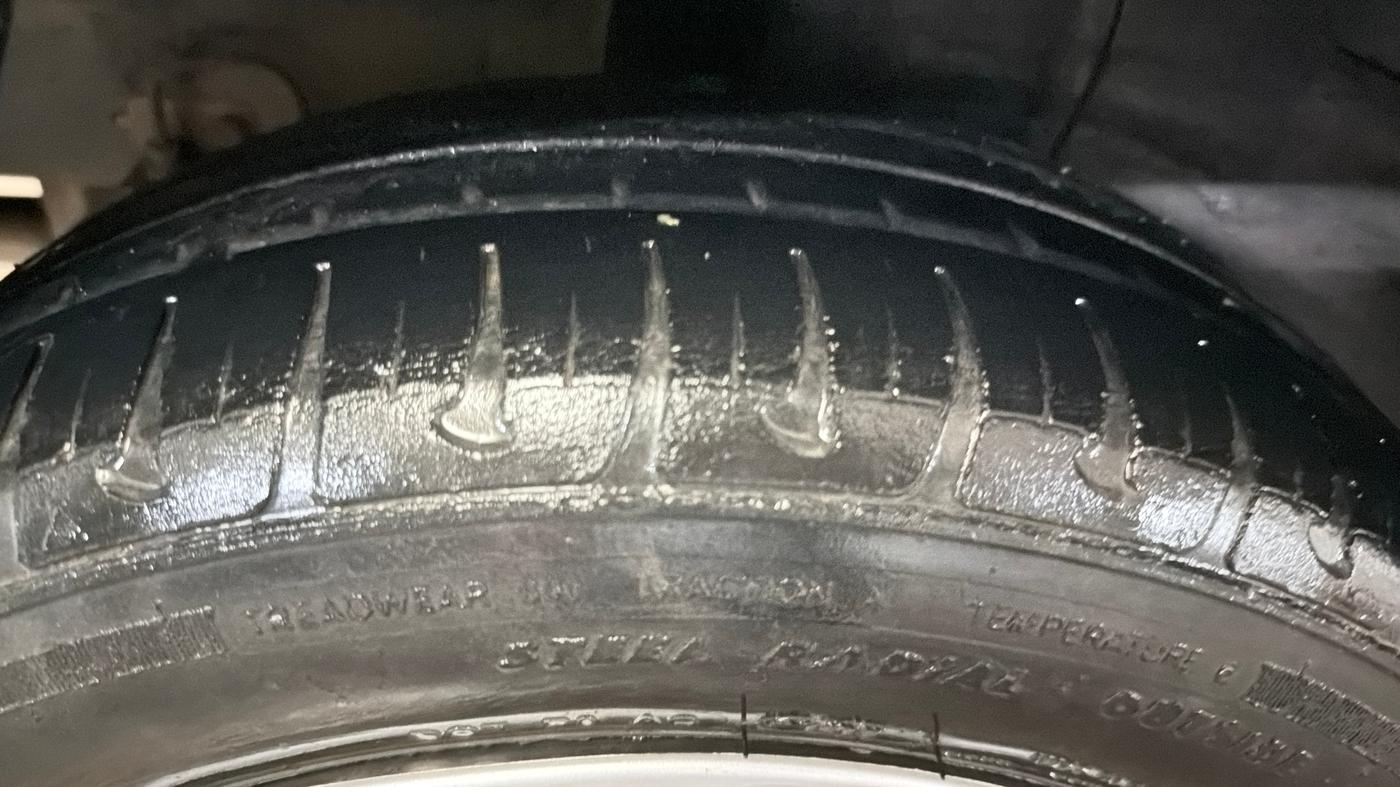 2019 Hyundai Grand i10 SPORTZ 1.2 KAPPA VTVT, Petrol, Manual, 35,872 km, Right Rear Tyre Tread