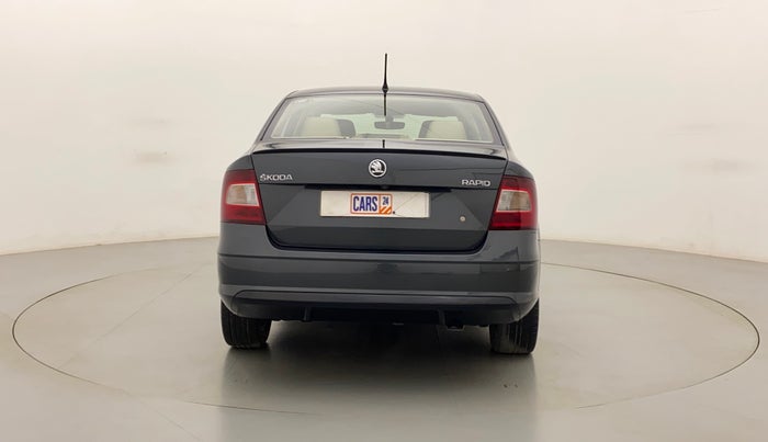 2017 Skoda Rapid STYLE 1.5 TDI AT, Diesel, Automatic, 1,06,359 km, Back/Rear