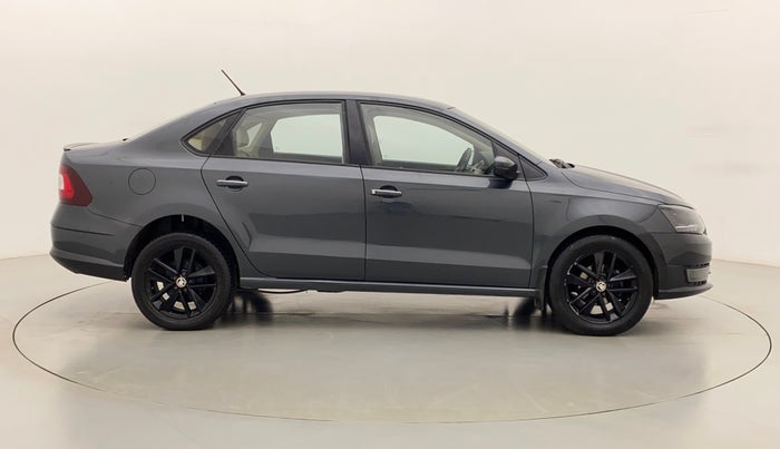 2017 Skoda Rapid STYLE 1.5 TDI AT, Diesel, Automatic, 1,06,359 km, Right Side View