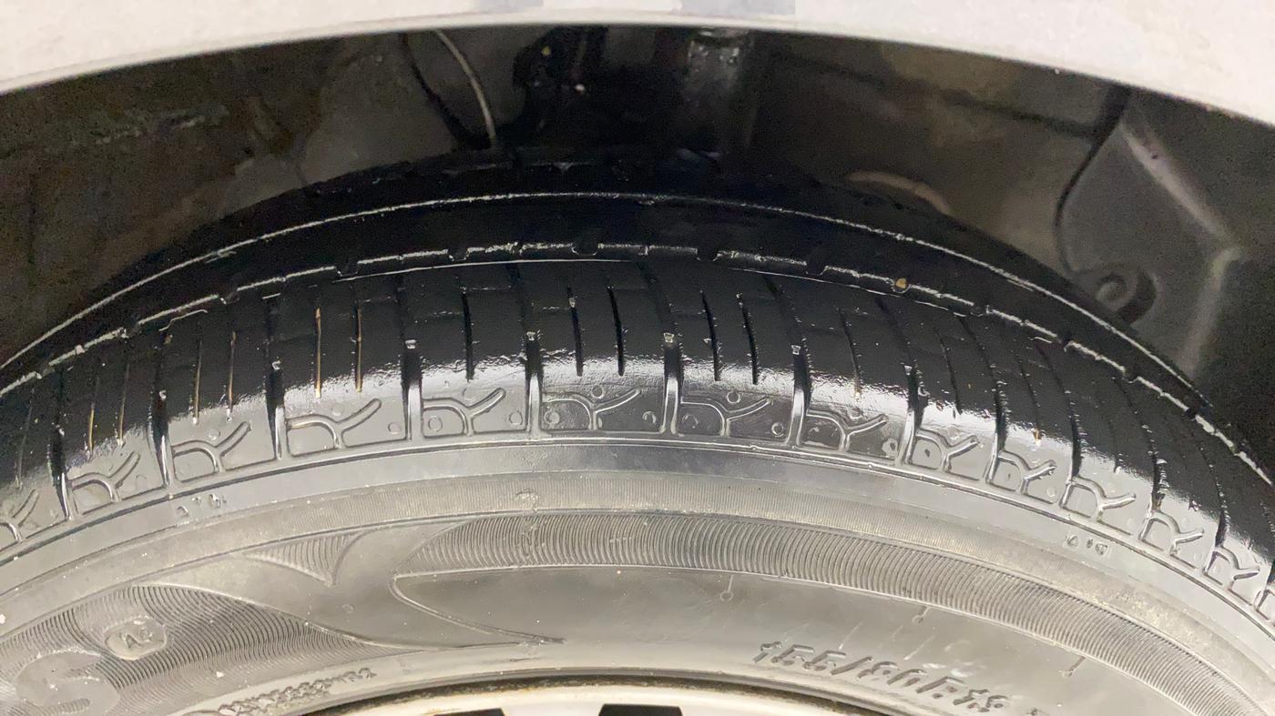 2021 Hyundai NEW SANTRO SPORTZ EXECUTIVE MT CNG, CNG, Manual, 58,324 km, Right Front Tyre Tread