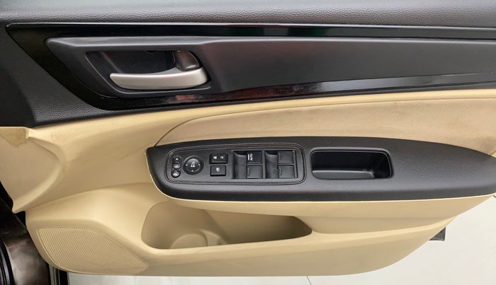2018 Honda Amaze 1.2L I-VTEC V CVT, Petrol, Automatic, 31,330 km, Driver Side Door Panels Control