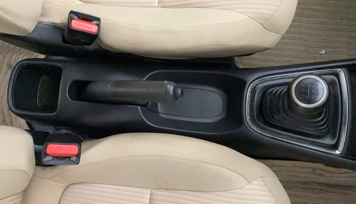 2019 Honda Amaze 1.2L I-VTEC S, Petrol, Manual, 33,734 km, Gear Lever