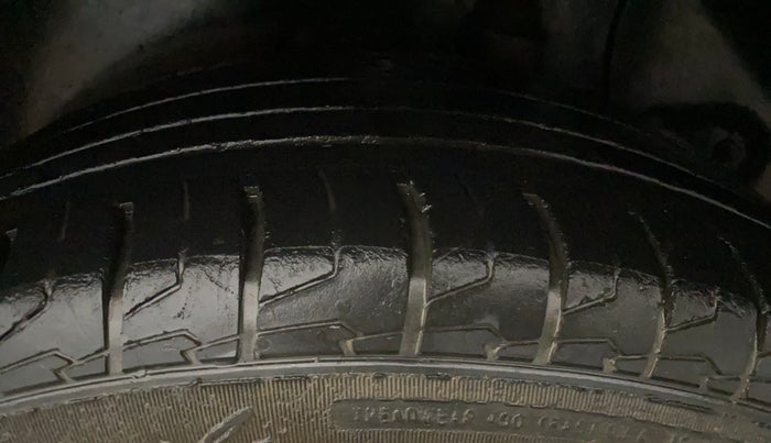 2017 Hyundai Creta SX PLUS AT 1.6 PETROL, Petrol, Automatic, 50,715 km, Left Rear Tyre Tread