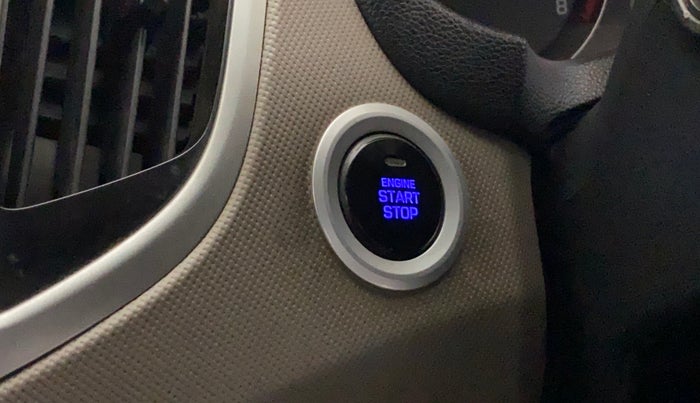 2017 Hyundai Creta SX PLUS AT 1.6 PETROL, Petrol, Automatic, 50,715 km, Keyless Start/ Stop Button