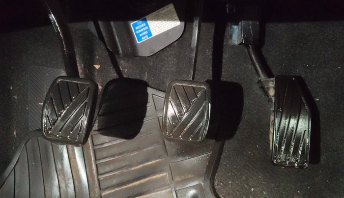 2018 Maruti Baleno DELTA PETROL 1.2, Petrol, Manual, 13,144 km, Pedals