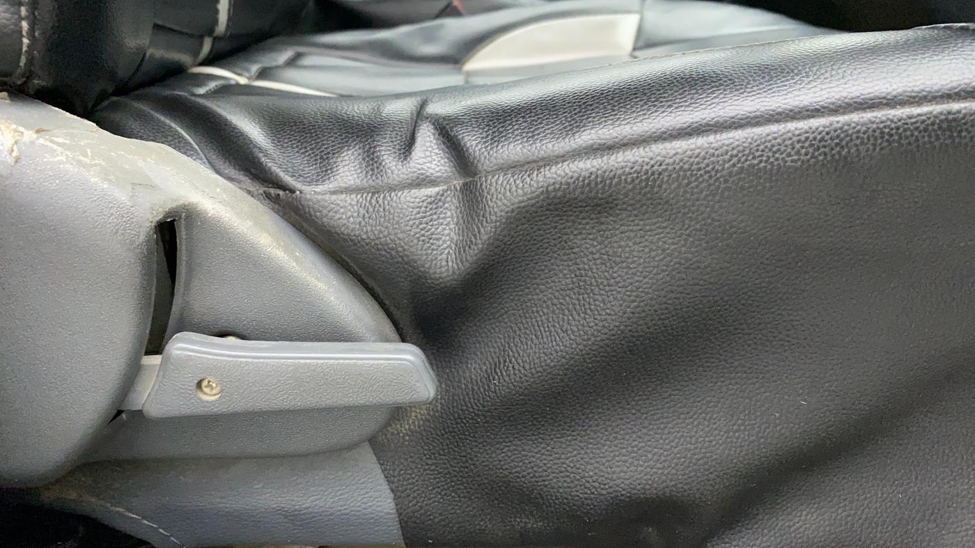 2015 Maruti Alto 800 LXI, Petrol, Manual, 58,395 km, Driver Side Adjustment Panel