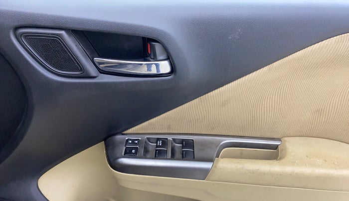 2014 Honda City 1.5L I-VTEC V MT, Petrol, Manual, 70,165 km, Driver Side Door Panels Control