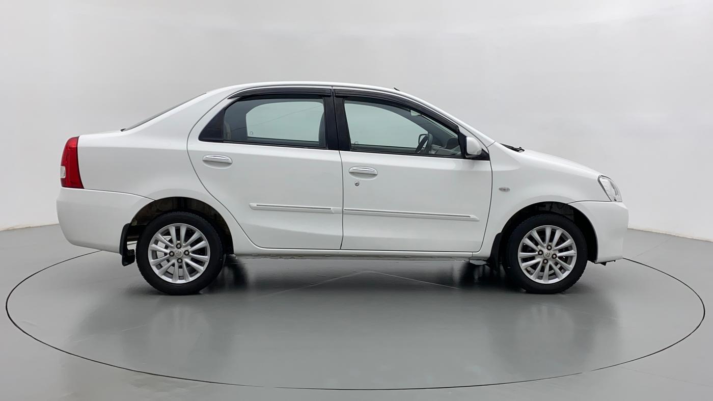 2011 Toyota Etios V, Petrol, Manual, 47,171 km, Right Side