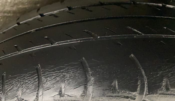2019 Maruti New Wagon-R VXI 1.0, Petrol, Manual, 34,170 km, Left Rear Tyre Tread