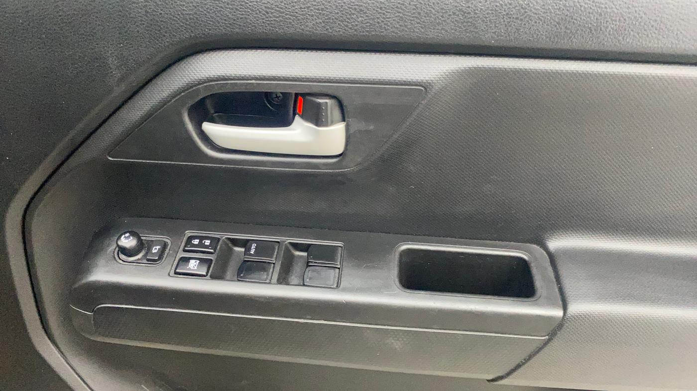 2020 Maruti New Wagon-R ZXI 1.2 AMT, Petrol, Automatic, 27,361 km, Driver Side Door Panels Control