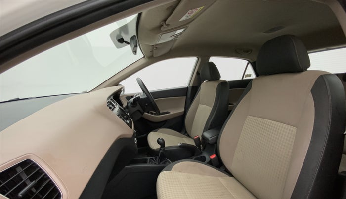 2019 Hyundai Elite i20 SPORTZ PLUS 1.2, Petrol, Manual, 34,497 km, Right Side Front Door Cabin