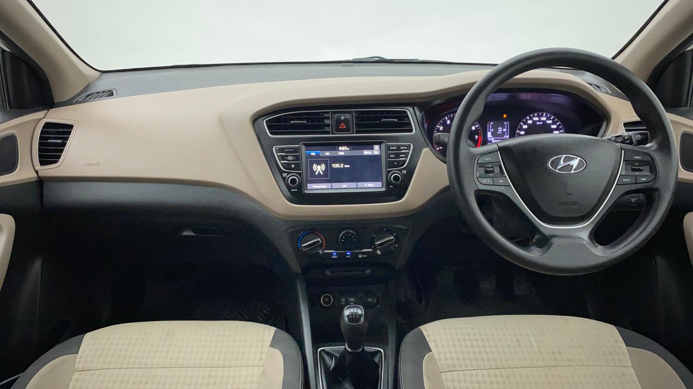 2019 Hyundai Elite i20 SPORTZ PLUS 1.2, Petrol, Manual, 34,497 km, Dashboard
