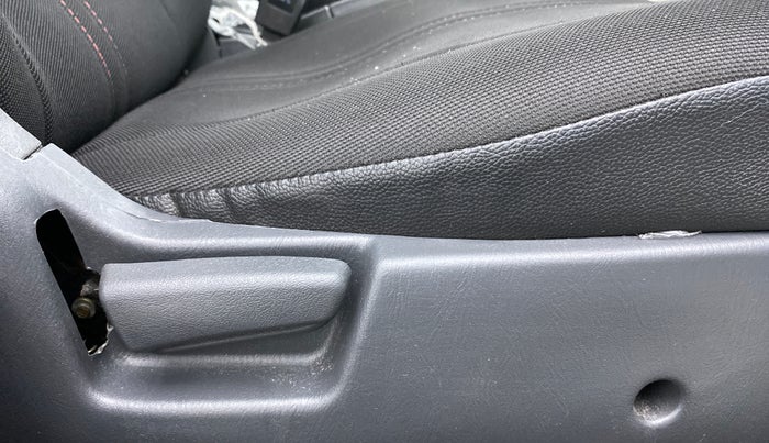 2018 Maruti Alto K10 VXI (O) AMT, Petrol, Automatic, 54,230 km, Driver Side Adjustment Panel
