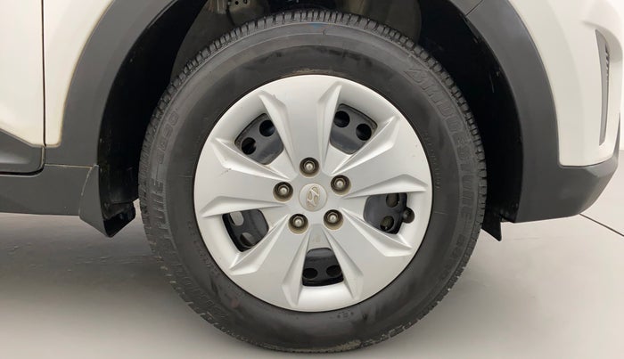 2017 Hyundai Creta E PLUS 1.6 PETROL, Petrol, Manual, 58,257 km, Right Front Wheel