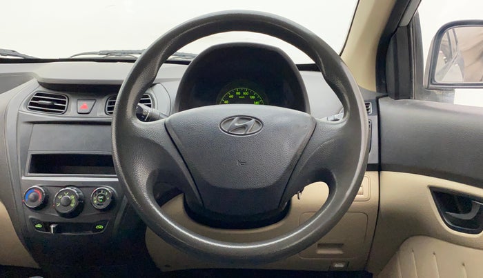 2013 Hyundai Eon D-LITE+, Petrol, Manual, 87,007 km, Steering Wheel Close Up