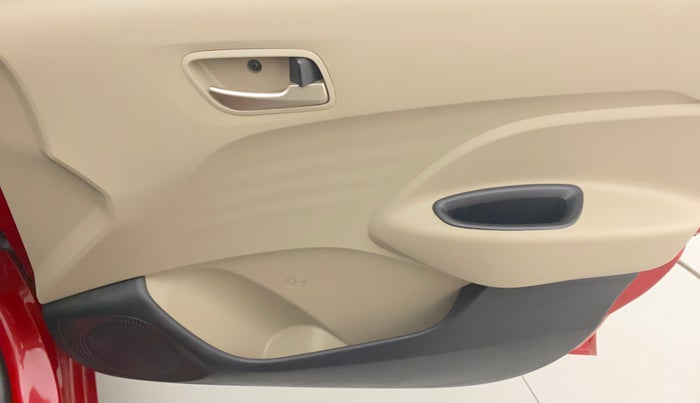 2021 Hyundai NEW SANTRO SPORTZ AMT, Petrol, Automatic, 20,586 km, Driver Side Door Panels Control