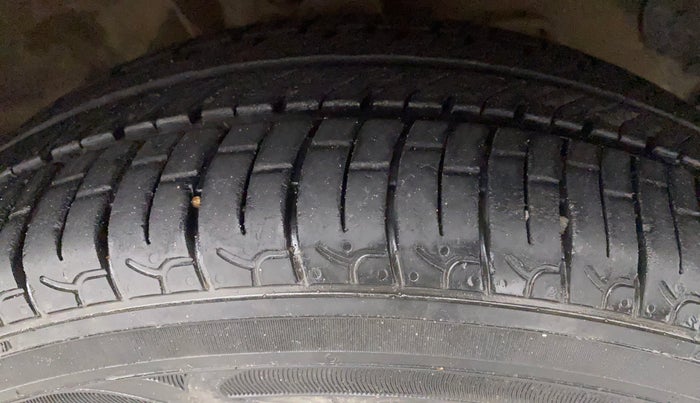 2021 Hyundai NEW SANTRO SPORTZ AMT, Petrol, Automatic, 20,586 km, Right Front Tyre Tread