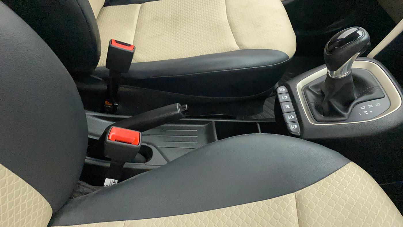 2021 Hyundai NEW SANTRO SPORTZ AMT, Petrol, Automatic, 20,586 km, Gear Lever